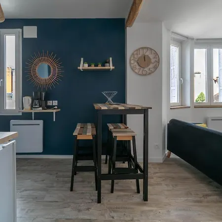 Le Jean Bapt- A Proximite Du Plan D'eau Apartment