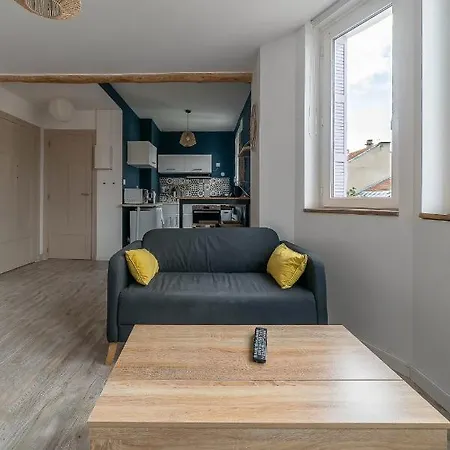 Le Jean Bapt- A Proximite Du Plan D'eau Apartment *