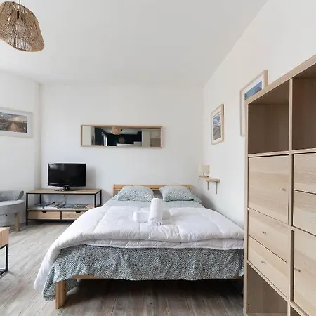 Le Jean Bapt- A Proximite Du Plan D'eau Apartment Vichy
